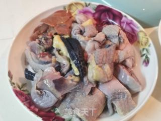 芋女鸡的做法步调：2