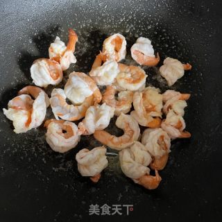 家常炒虾仁的做法步调：4