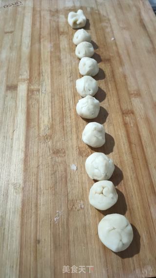 蛋黄酥的做法步调：14