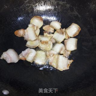 五花肉炒蒜苗的做法步调：5