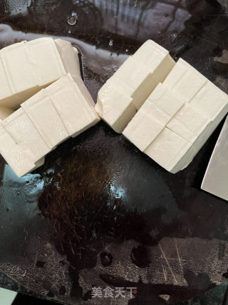 虾仁豆腐的做法步调：3