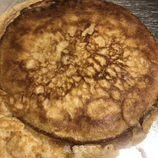 喷鼻芋蛋饼的做法步调：8