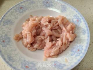 青椒炒鸡胸肉的做法步调：4