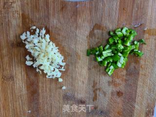 茄子肉丝焖里的做法步调：4