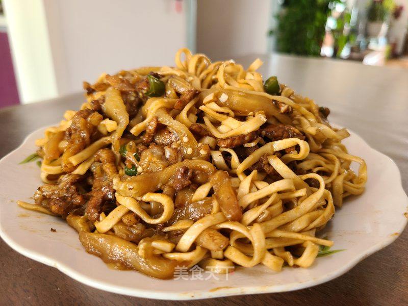 茄子肉丝焖里的做法