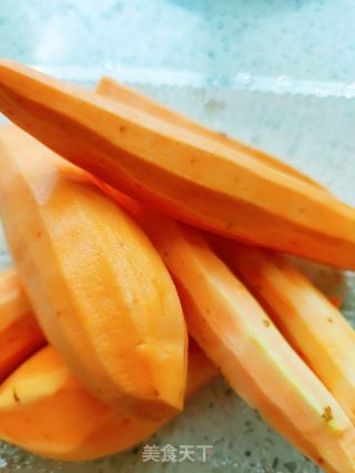 焖白薯的做法步调：2