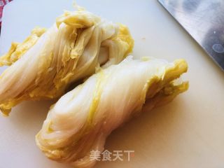 沙锅酸菜白烧肉的做法步调：2