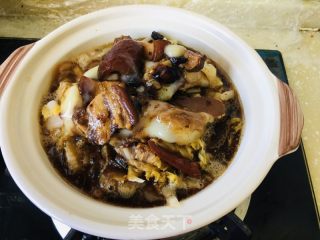 沙锅酸菜白烧肉的做法步调：6