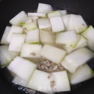 肉终烧冬瓜的做法步调：4