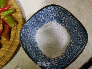 喷鼻辣蟹的做法步调：4