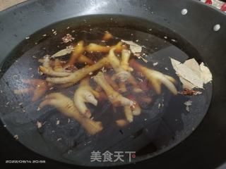 卤老鸡爪鸭掌的做法步调：4
