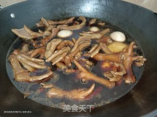 卤老鸡爪鸭掌的做法步调：8