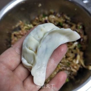 猪肉茄子馅蒸饺的做法步调：12