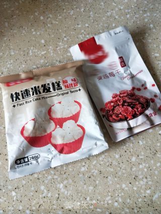 蔓越莓米收糕的做法步调：1