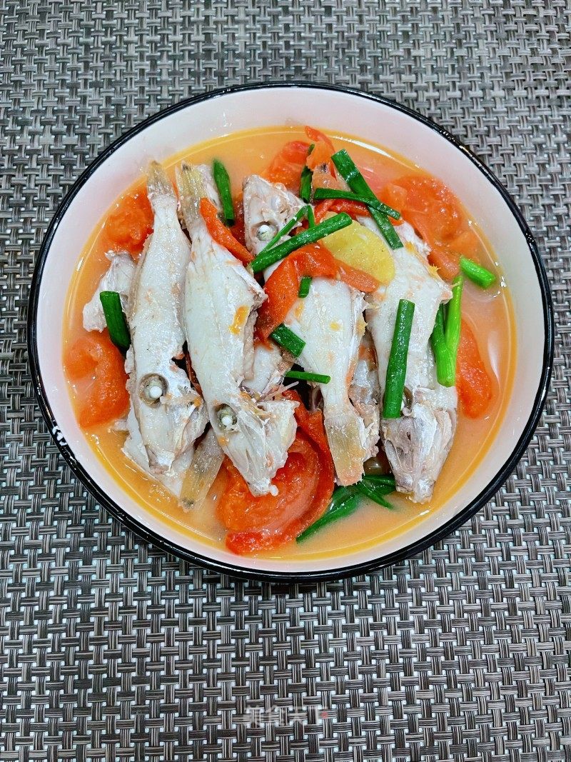 番茄剥皮鱼的做法