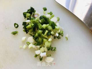 鸡汤云吞里的做法步调：2