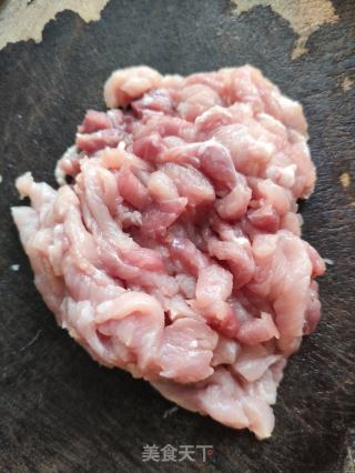 新百开淮山肉丝汤的做法步伐
：6