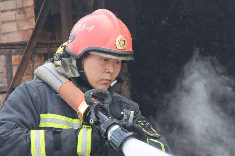 QouOyGyUd87uC8EZ.jpg QouOyGyUd87uC8EZ.jpg