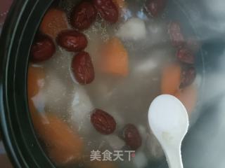 山药骨头汤的做法步调：10