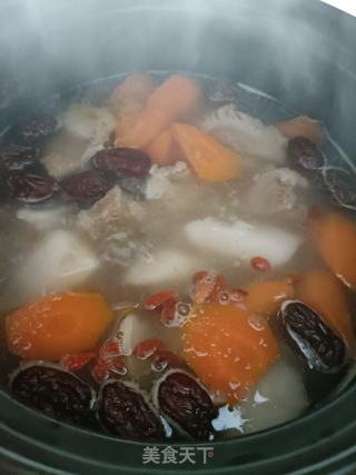 山药骨头汤的做法步调：12