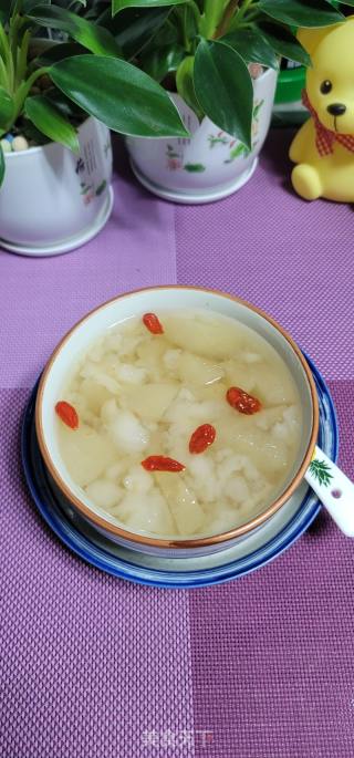 冰糖雪梨炖雪蛤的做法步调：6