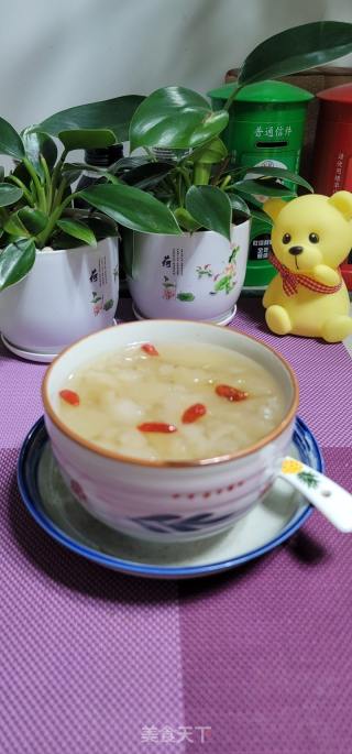 冰糖雪梨炖雪蛤的做法步调：7