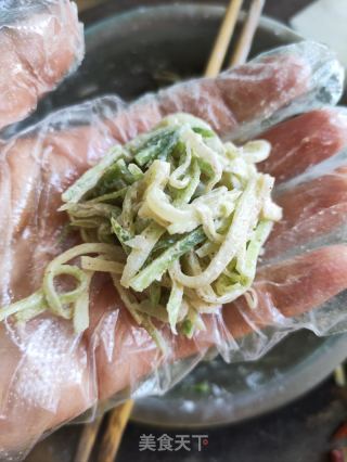 浑蒸青萝卜球的做法步调：7