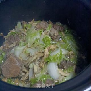 猪肉利剑菜炖灰树花的做法步调：13