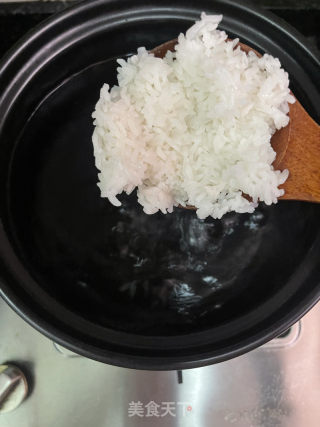 剥皮鱼蟹粥的做法步调：8
