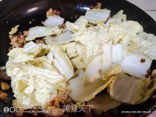 利剑菜豆腐烧肉终的做法步调：7