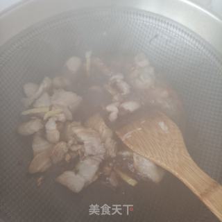 猪肉猪血炒奶利剑菜的做法步调：9