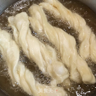 油条的做法步调：13