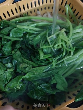 喷鼻辣萝卜缨的做法步调：5