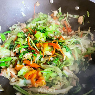 包菜炒鸡胸肉的做法步调：10
