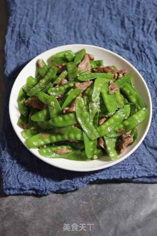 牛肉炒荷兰豆的做法步调：8