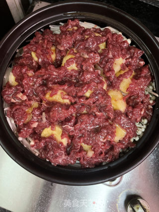 金针菇日本豆腐牛肉煲的做法步调：13