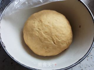 玉轮馒头的做法步调：2