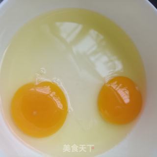 煎蛋拌喷鼻菜的做法步调：3