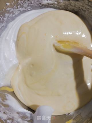 六微暇戚风蛋糕的做法步调：11