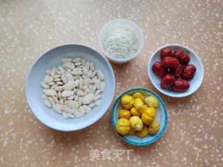 板栗藊豆白枣粥的做法步调：1