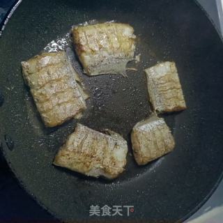 家常烧带鱼的做法步调：5