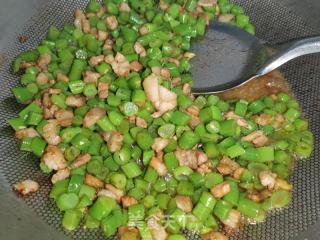 中婆菜炒豆角的做法步调：6