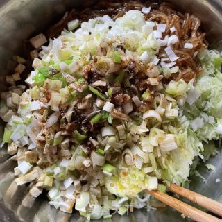齐麦萝卜粉条豆腐包的做法步调：5