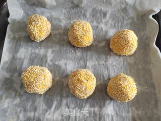 烤箱版北瓜麻球的做法步调：5