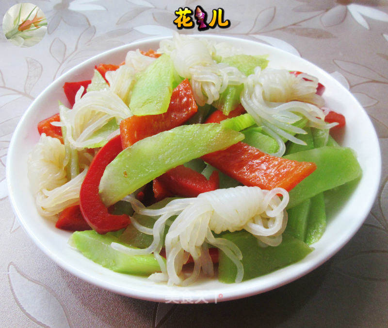 白椒莴笋炒魔芋结的做法