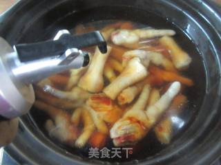 鸡爪魔芋丝煲的做法步调：7