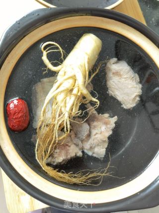 陈人参山药排骨汤的做法步调：4