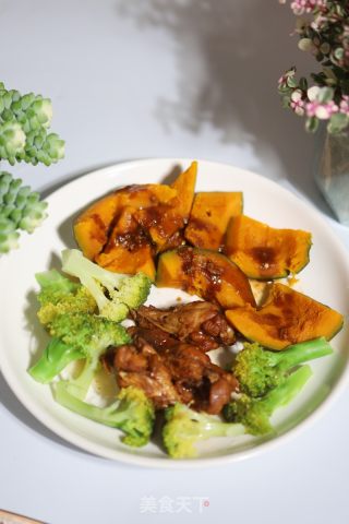 鸡腿拌西蓝花北瓜沙推的做法步调：9