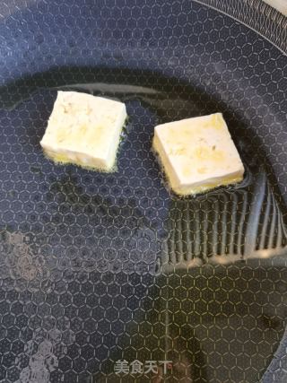 虾皮烧豆腐的做法步调：4