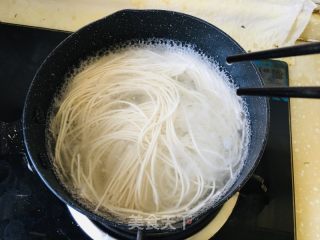 羊肉汤鸡蛋里的做法步调：3
